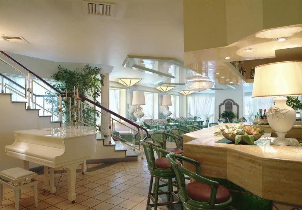Hotel Club Il Baricentro Casamassima Interior foto